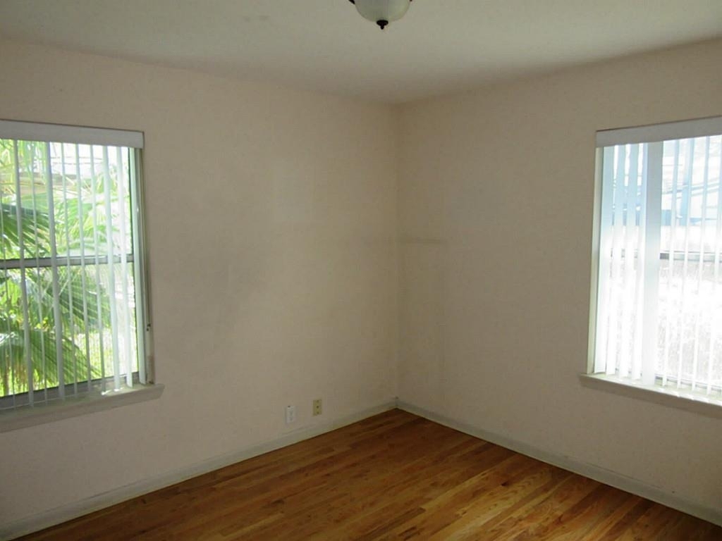 12226 Dorwayne Court - Photo 8