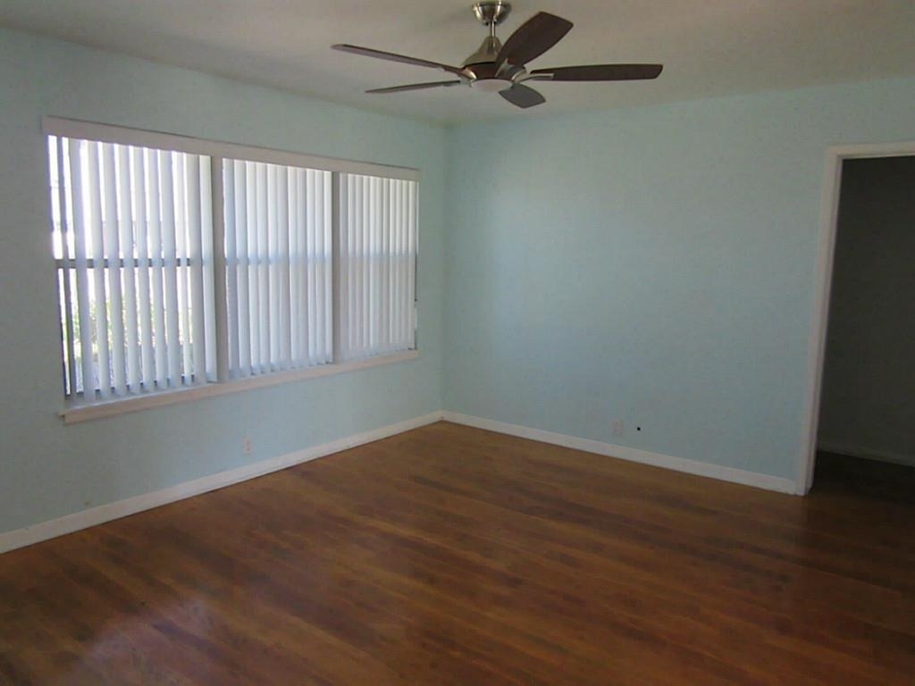 12226 Dorwayne Court - Photo 2