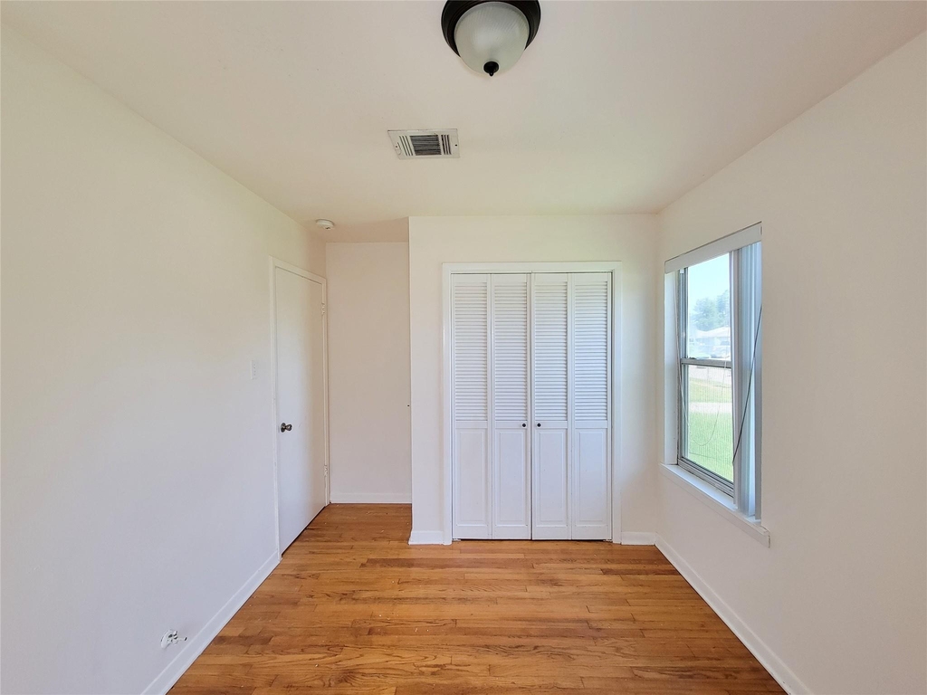 12226 Dorwayne Court - Photo 16