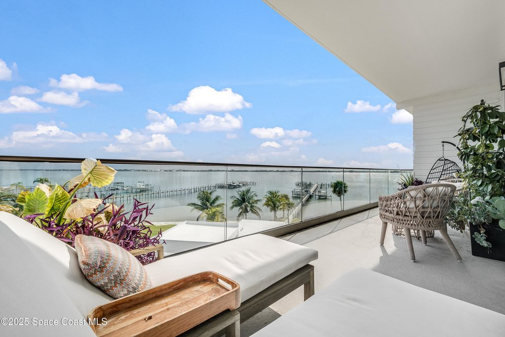 225 Strand Drive - Photo 36