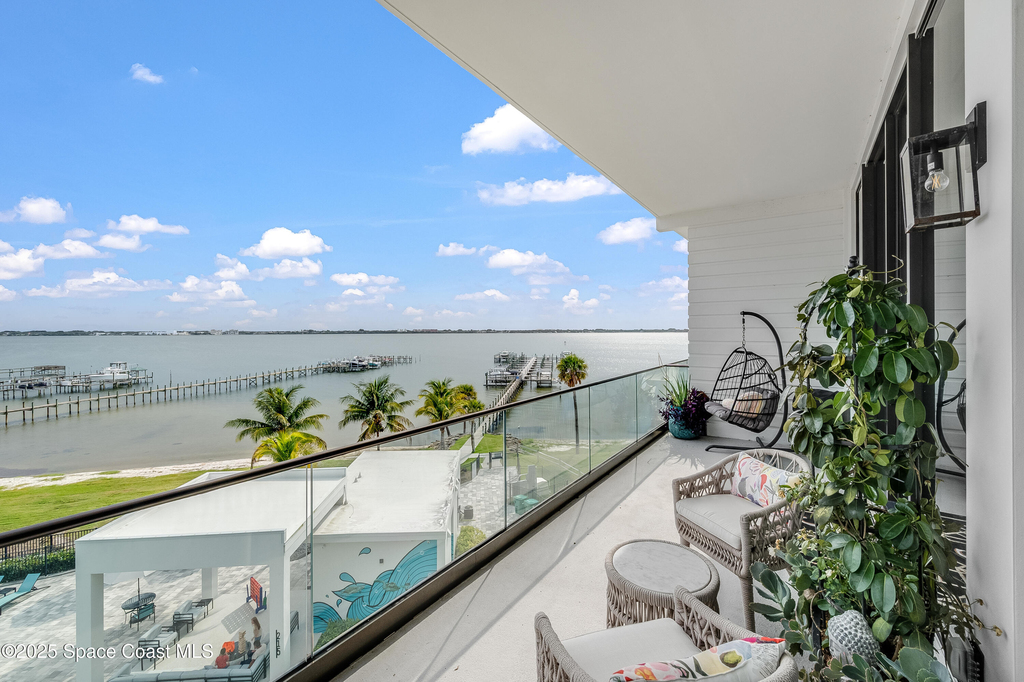 225 Strand Drive - Photo 40