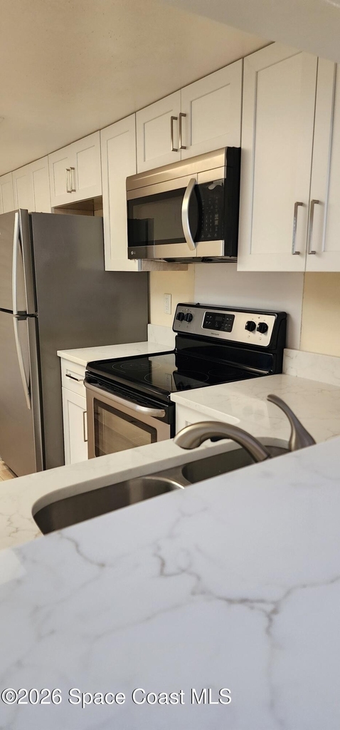 82 Emerald Court - Photo 4