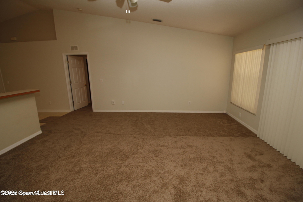 1266 Buffing Circle Se - Photo 5