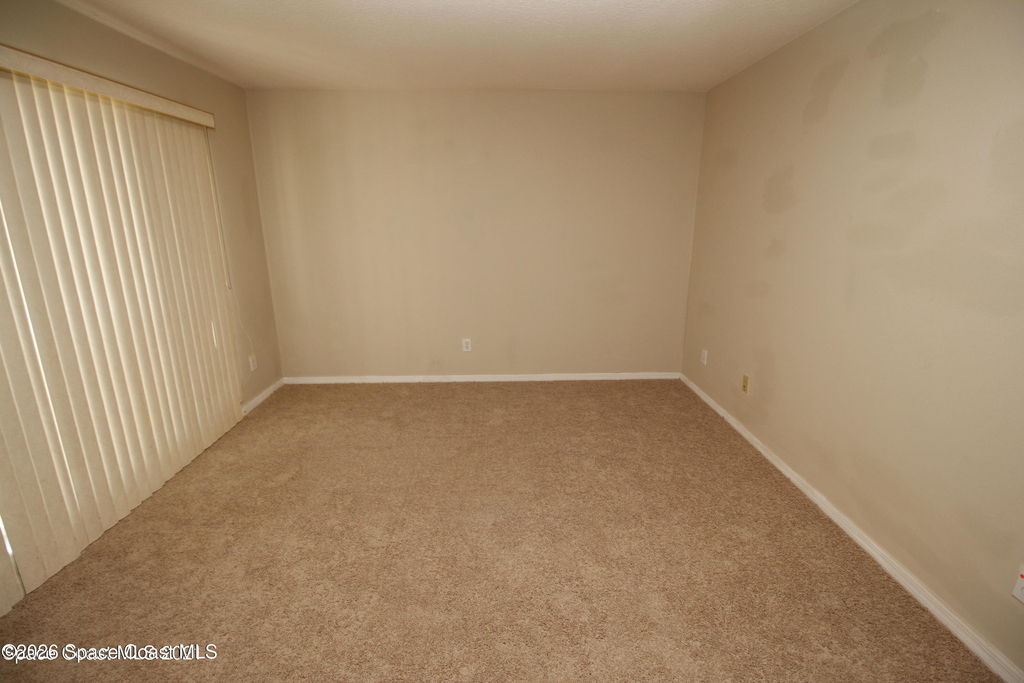 1266 Buffing Circle Se - Photo 2