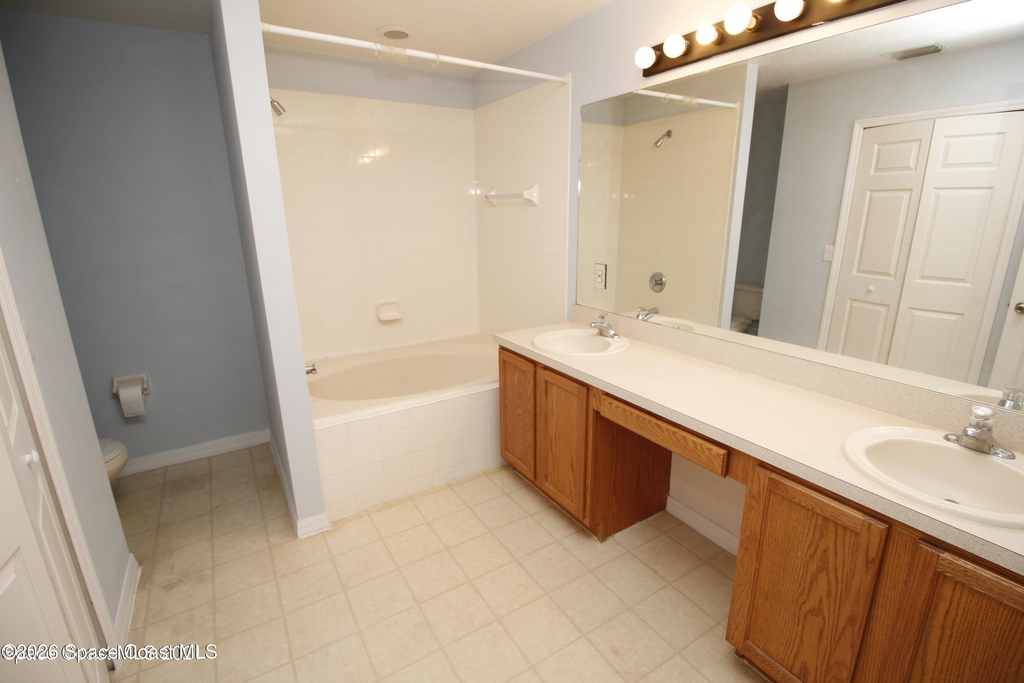 1266 Buffing Circle Se - Photo 17