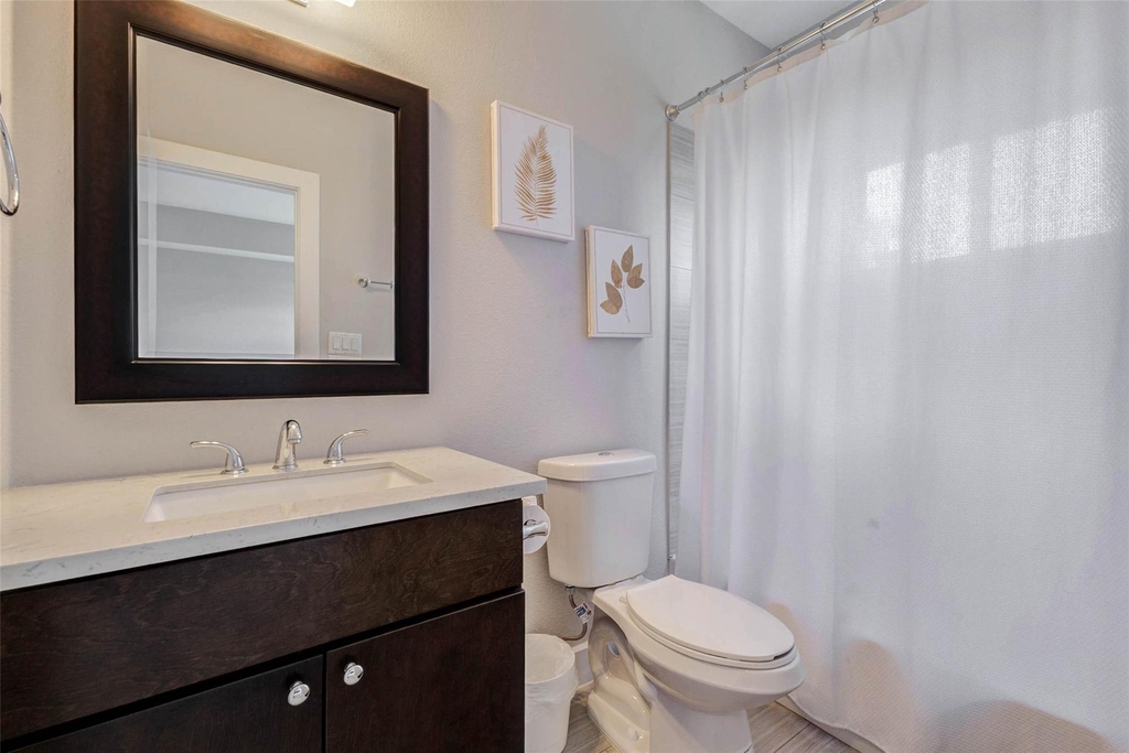 3810 Leeland Street - Photo 5
