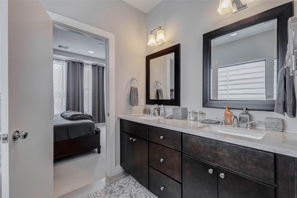 3810 Leeland Street - Photo 18