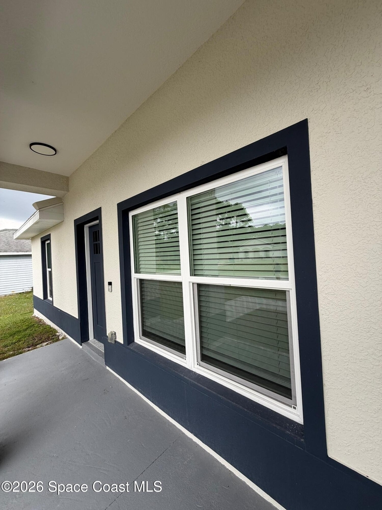 1013 Hammacher Avenue Sw - Photo 2