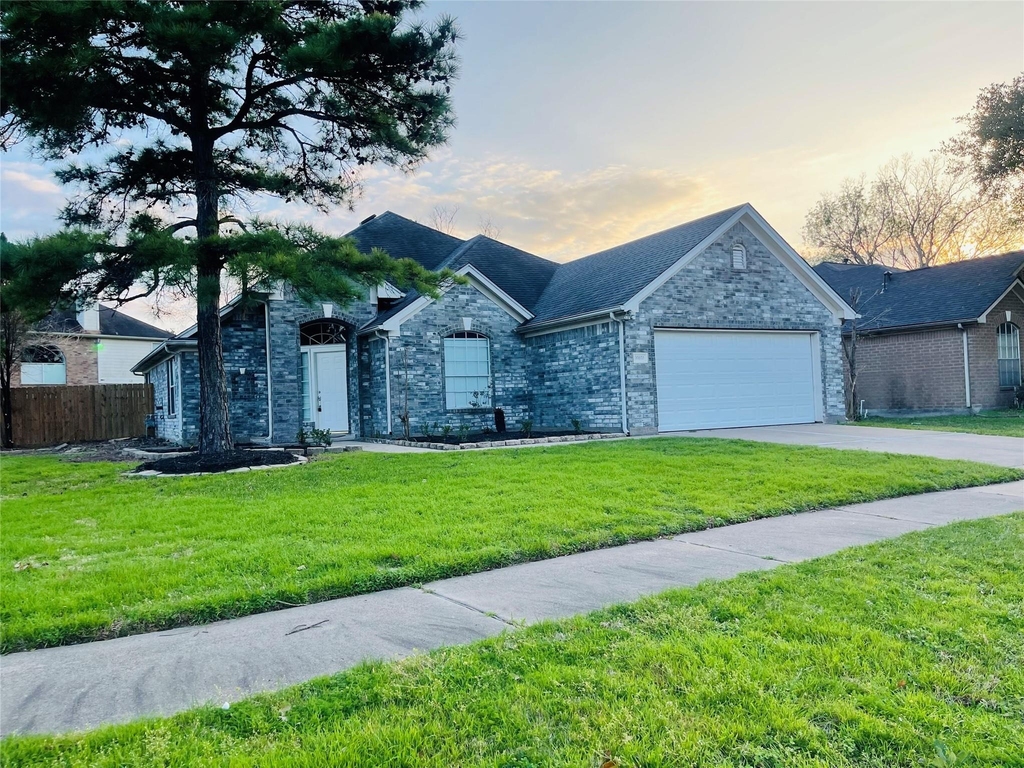 20803 Lavenderwood Drive - Photo 3