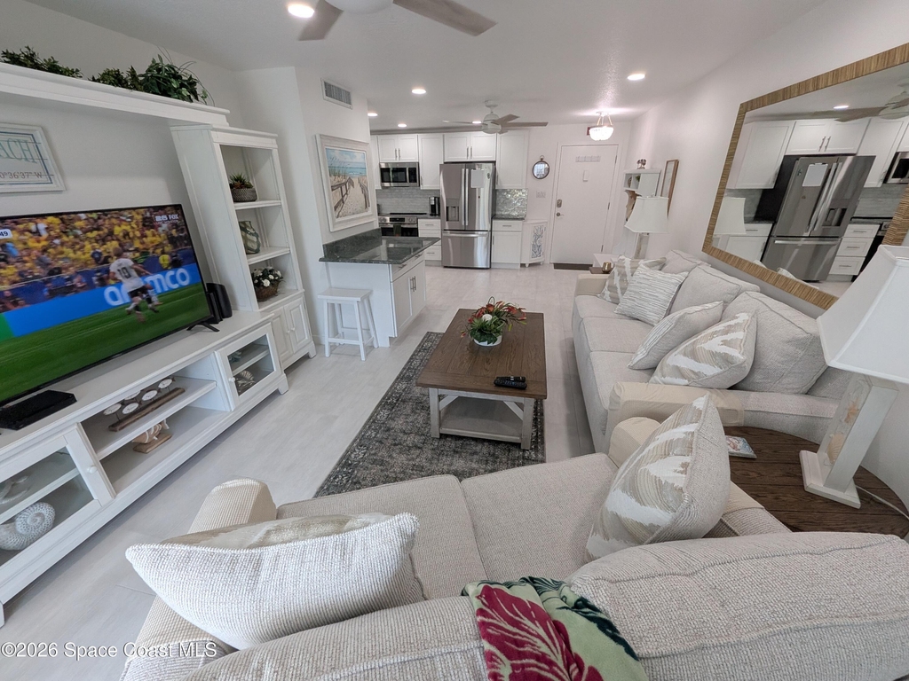 4800 Ocean Beach Boulevard - Photo 4