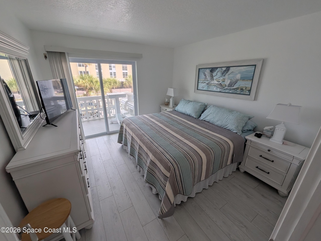 4800 Ocean Beach Boulevard - Photo 14