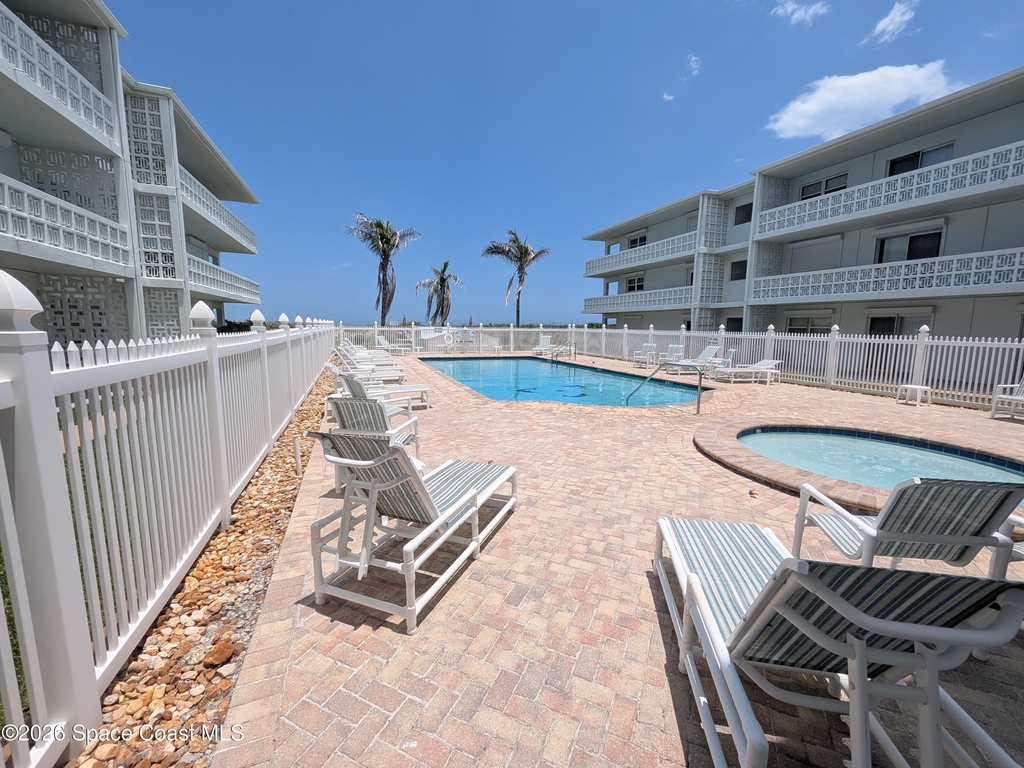 4800 Ocean Beach Boulevard - Photo 17
