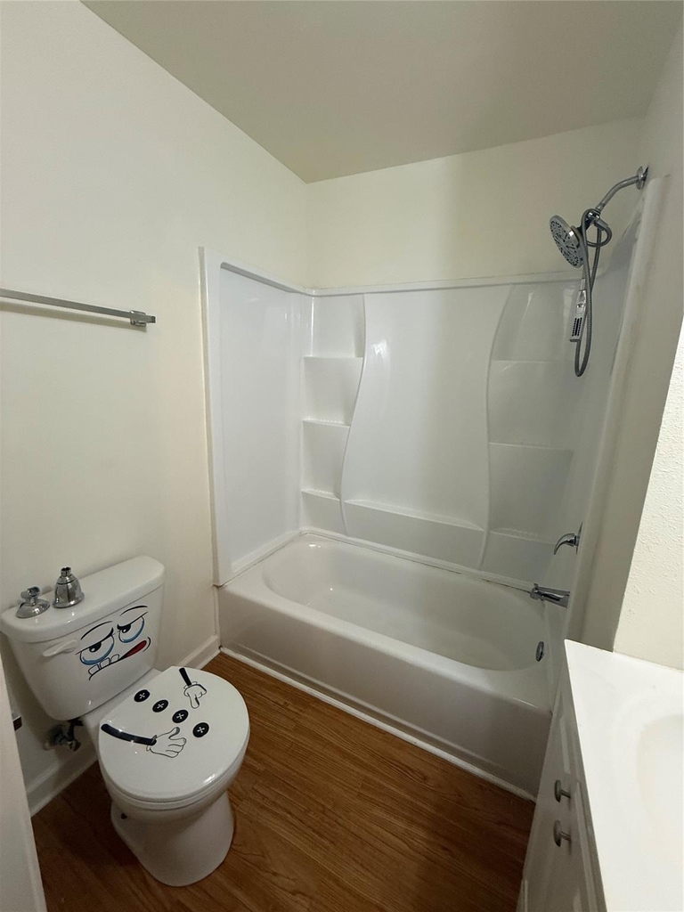 1315 Sycamore Avenue - Photo 9