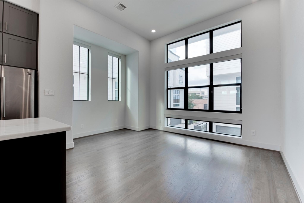 2928 Lamar Street - Photo 8