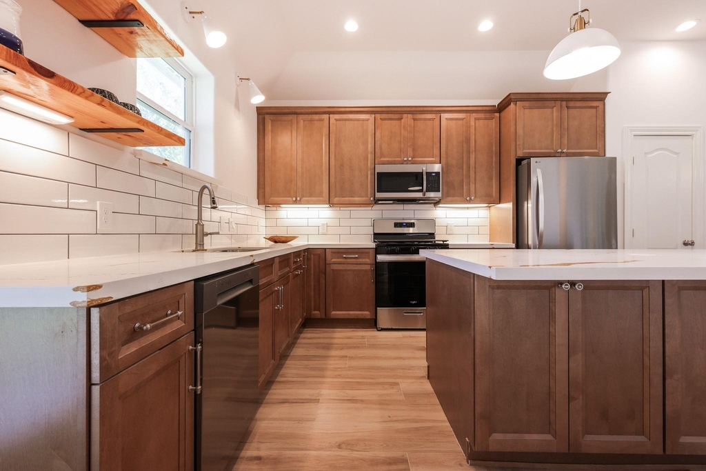 2303 Cunningham Drive - Photo 8