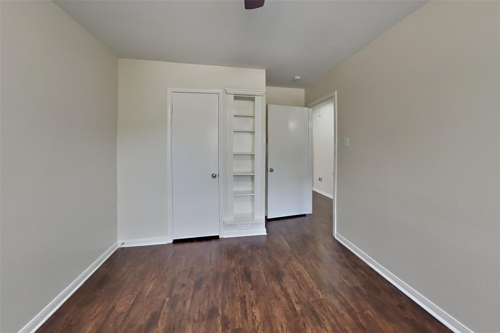 2631 Sherwood Hollow Lane - Photo 10