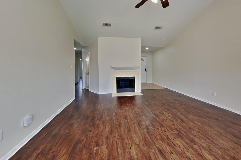 2631 Sherwood Hollow Lane - Photo 1