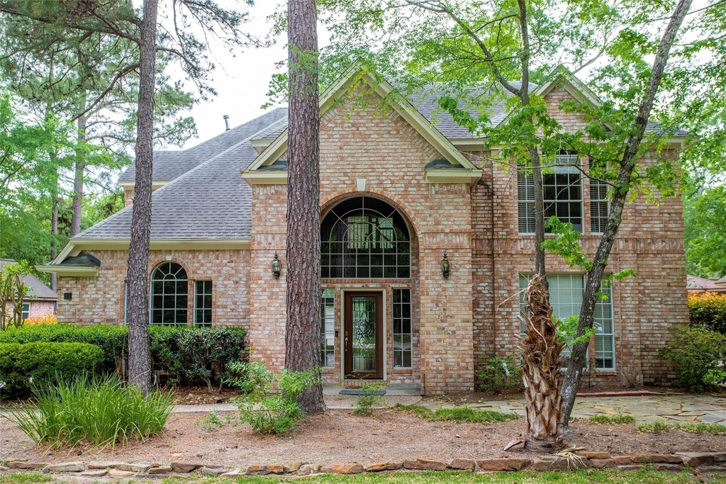 95 Rush Haven Drive - Photo 0