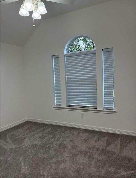 3818 Treasure Island Drive - Photo 9