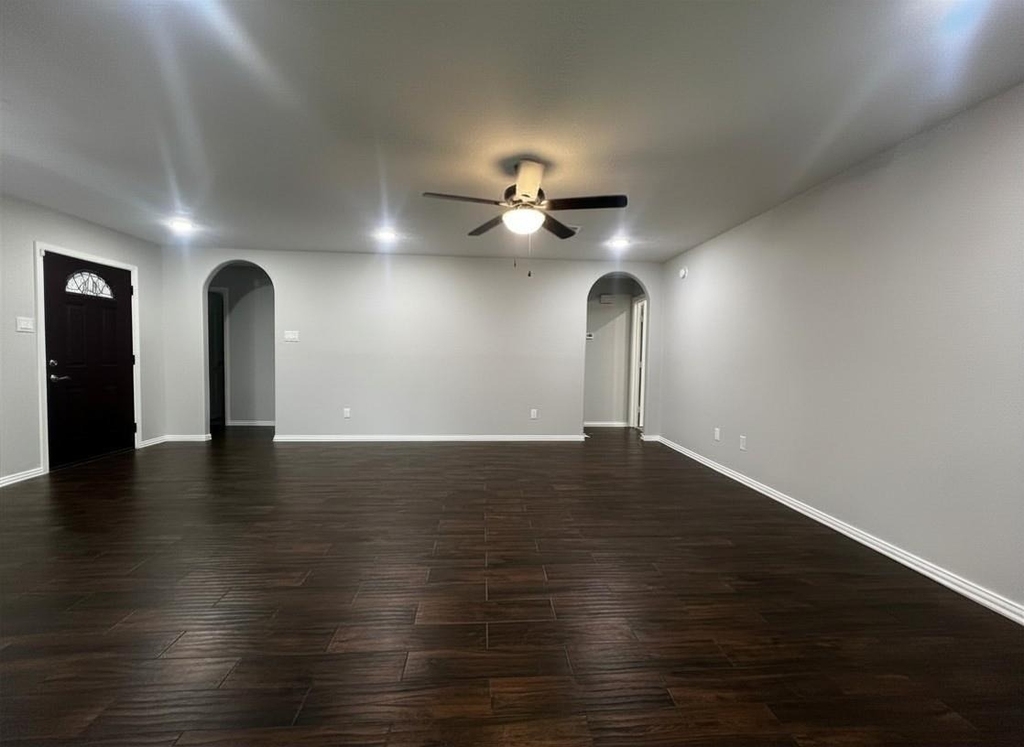25314 Laurel Green Street - Photo 5