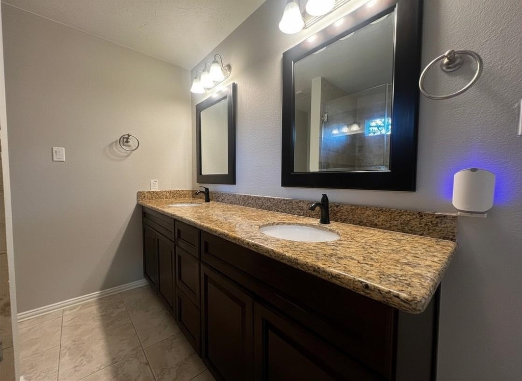 25314 Laurel Green Street - Photo 16