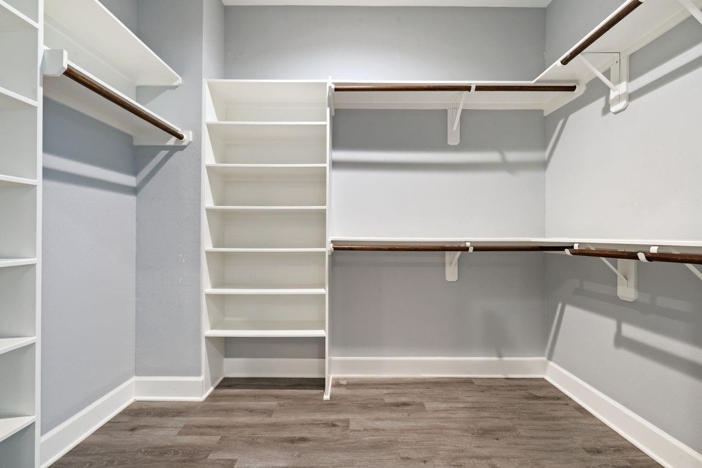 2730 J R Drive - Photo 5