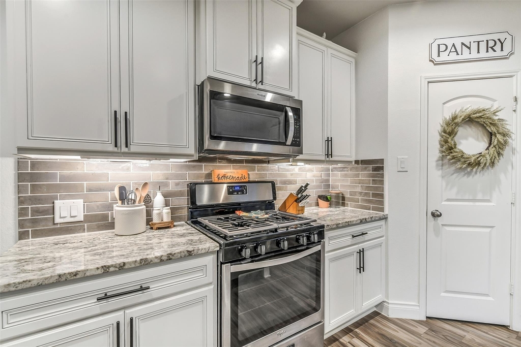 9239 Brunel Lane - Photo 12