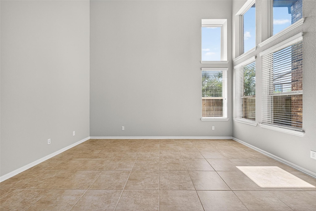29122 Parker Trace Drive - Photo 17