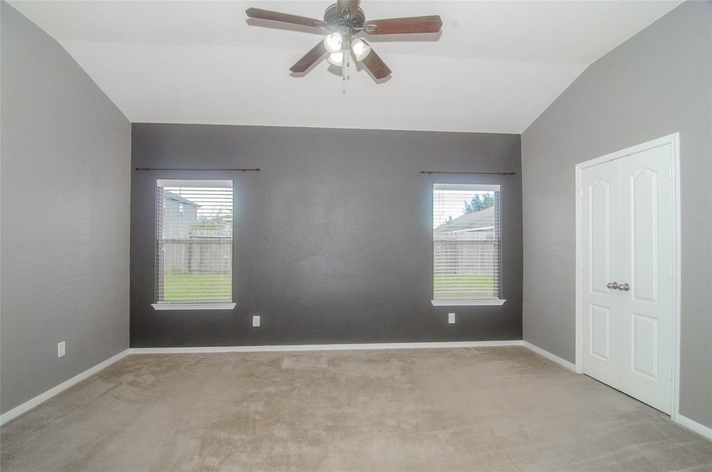 18314 Fairwood Meadow Court - Photo 10