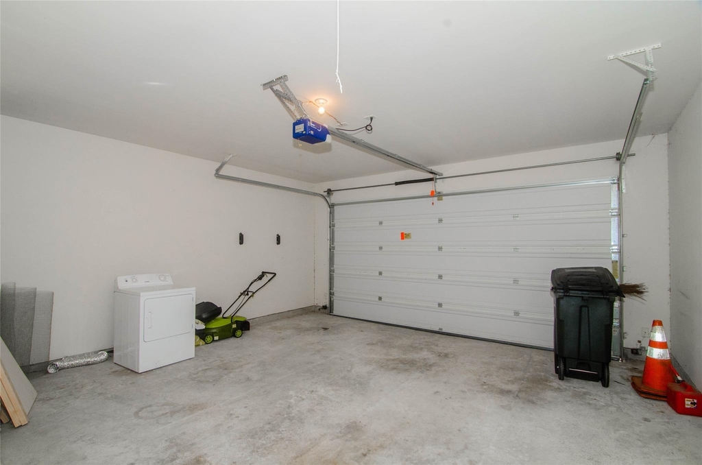 18314 Fairwood Meadow Court - Photo 17