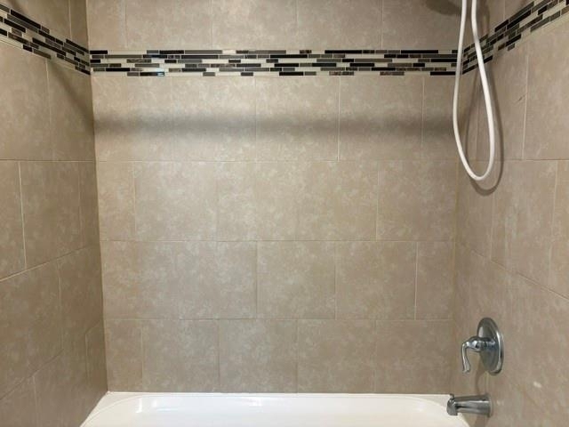 16030 Blackhawk Boulevard - Photo 15