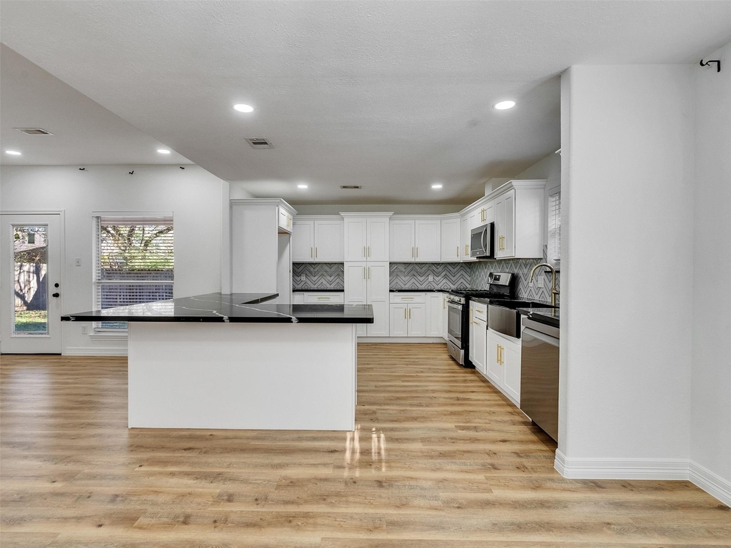 206 Doncaster Street - Photo 16
