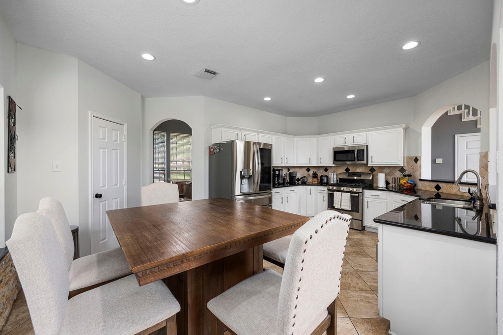 16315 Scotch Hollow Lane - Photo 11