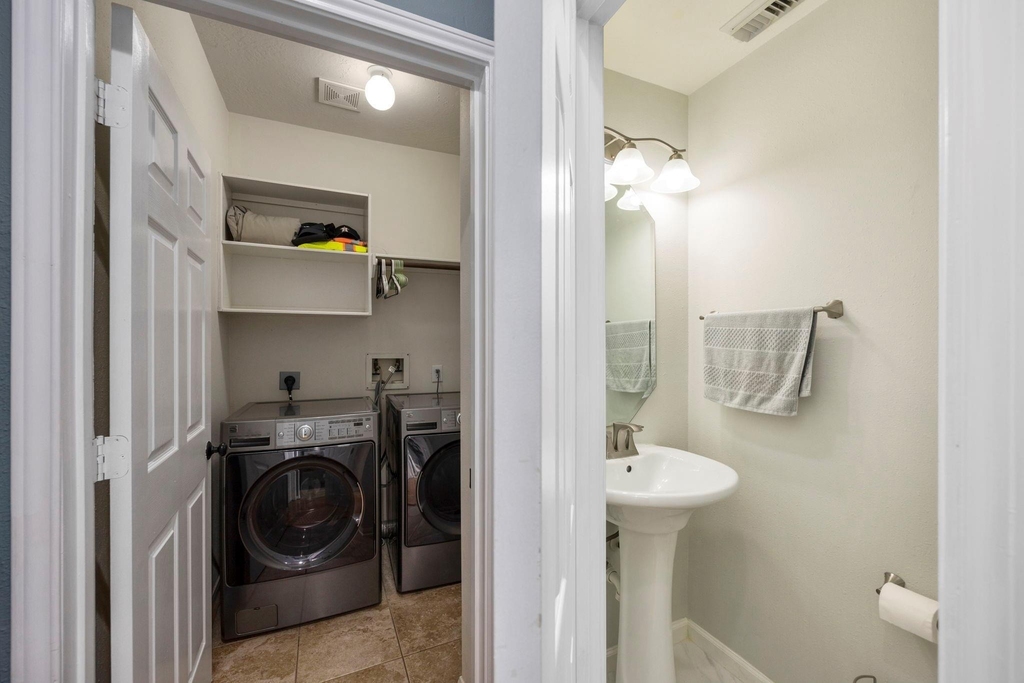 16315 Scotch Hollow Lane - Photo 5