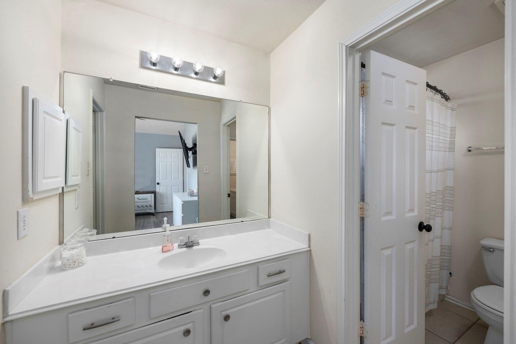 16315 Scotch Hollow Lane - Photo 32
