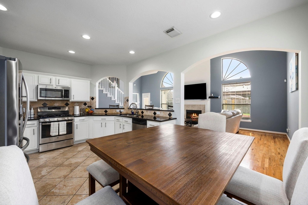 16315 Scotch Hollow Lane - Photo 17
