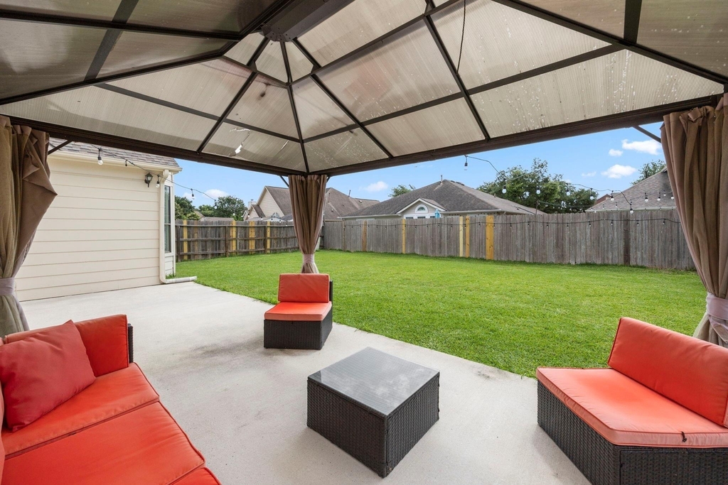 16315 Scotch Hollow Lane - Photo 37