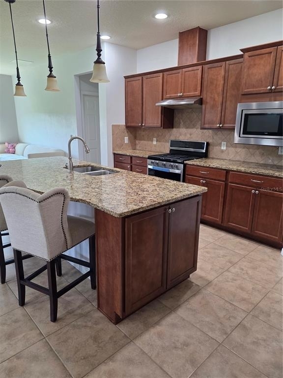 576 Cantabria Drive - Photo 4