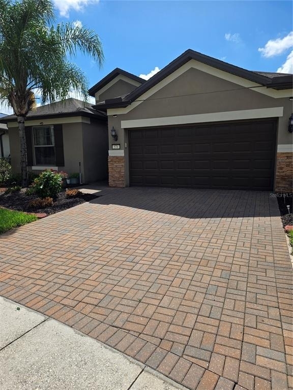 576 Cantabria Drive - Photo 2