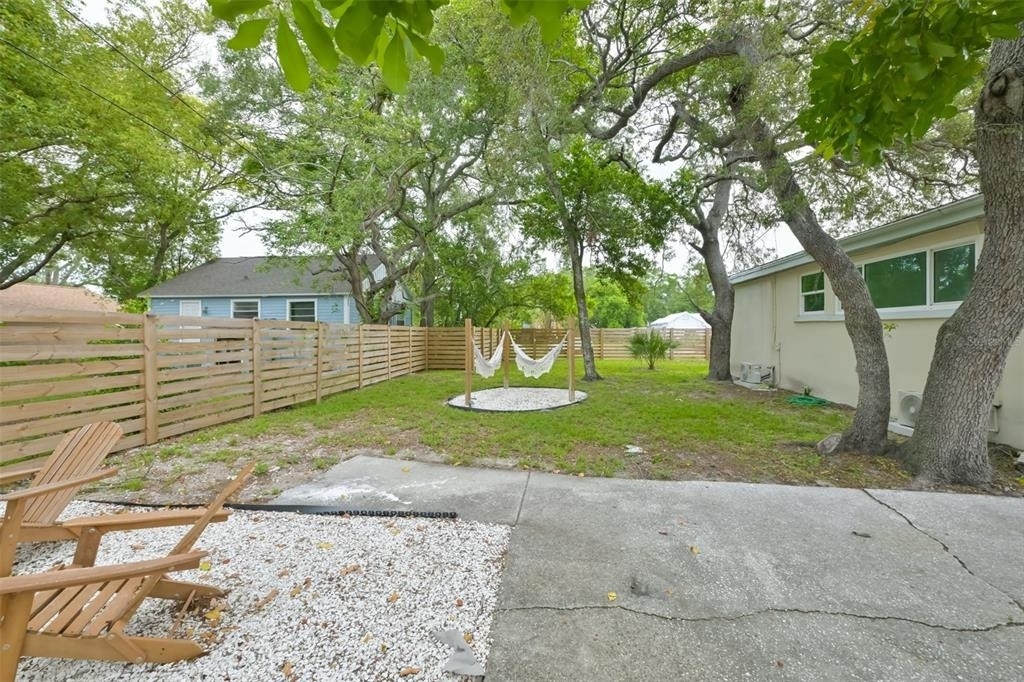 1161 Howard Street - Photo 1