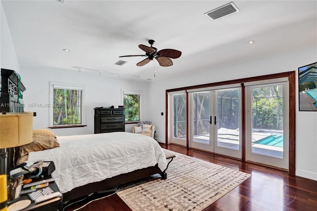 1247 Ne 101st Street - Photo 47