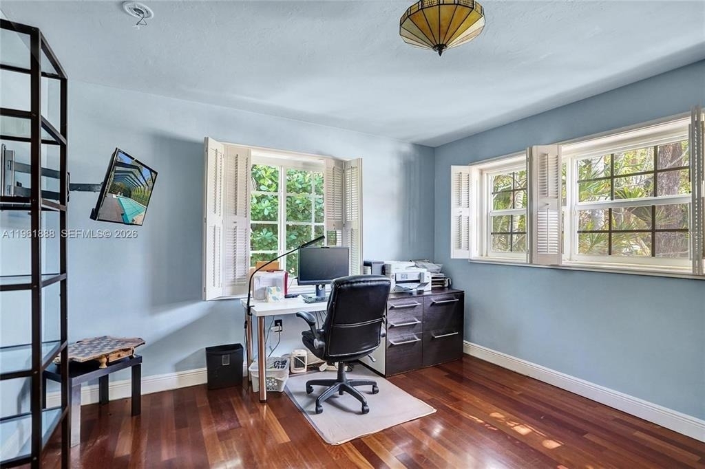 1247 Ne 101st Street - Photo 31