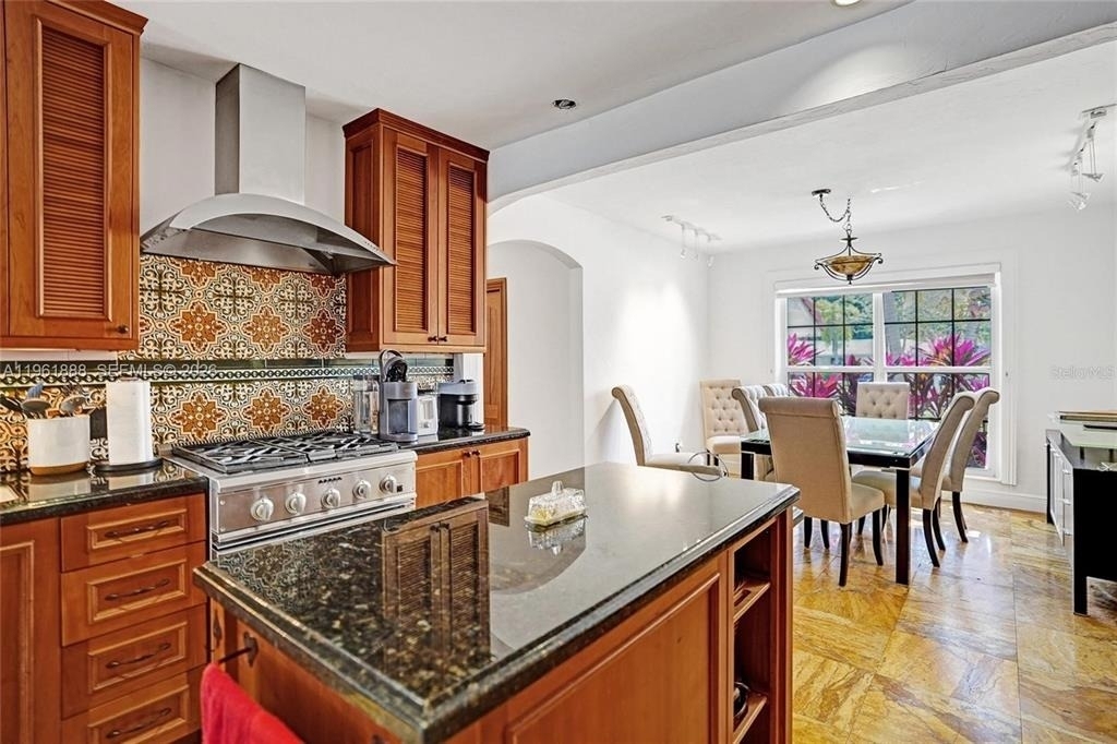 1247 Ne 101st Street - Photo 14