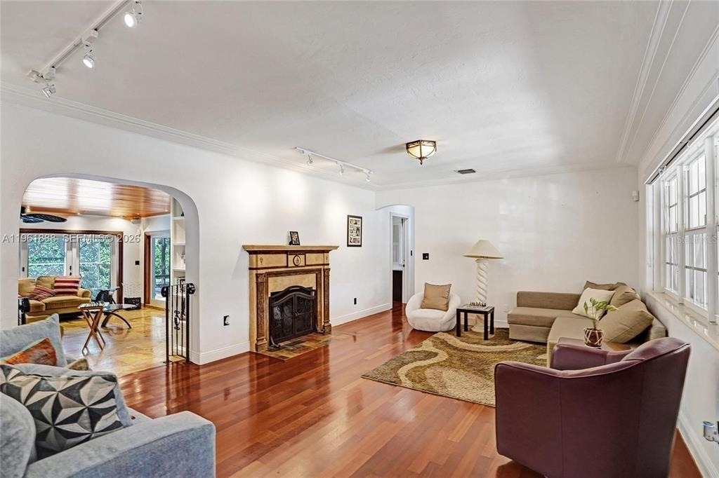 1247 Ne 101st Street - Photo 20