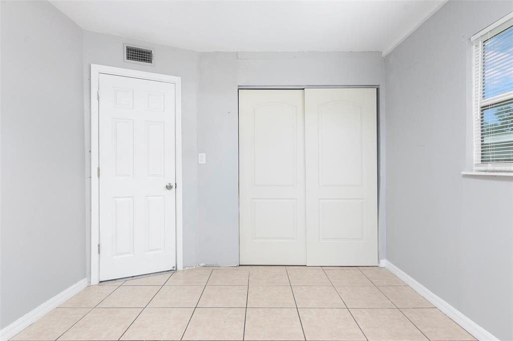 5255 45th Avenue N - Photo 14