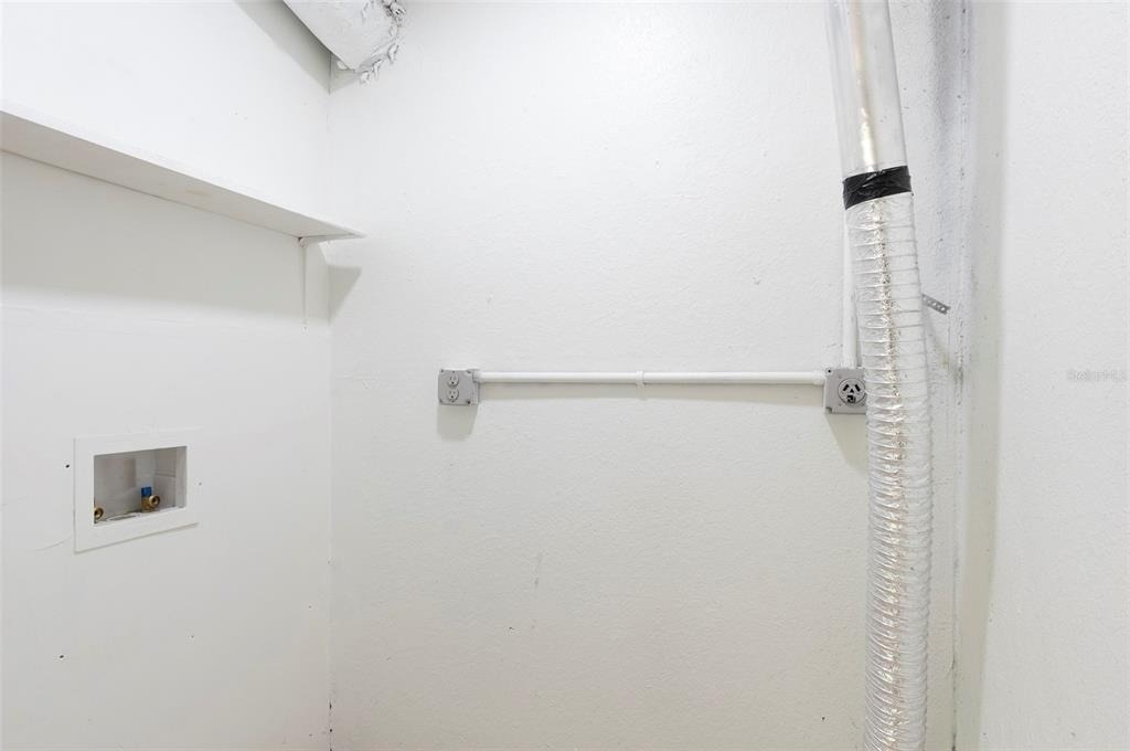5255 45th Avenue N - Photo 23
