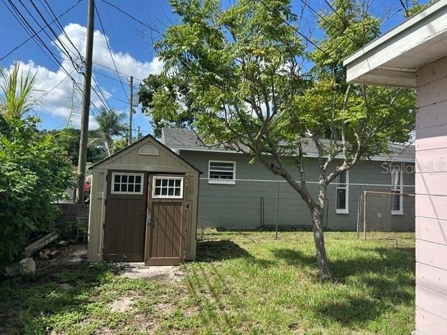 6617 27th Way N - Photo 26