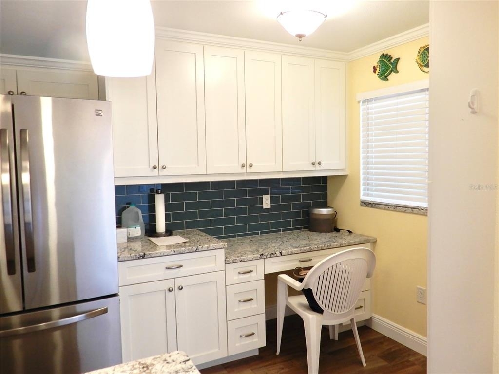 103 1st Street E - Photo 7