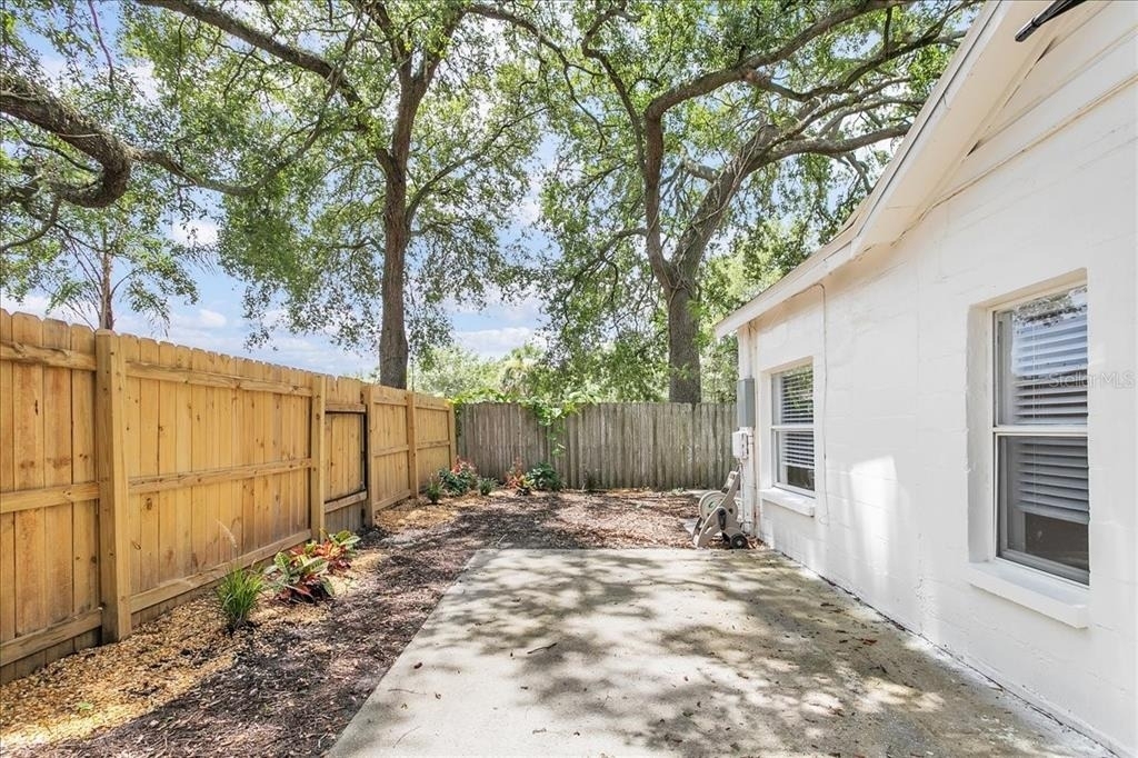 6008 N Tampa Street - Photo 2