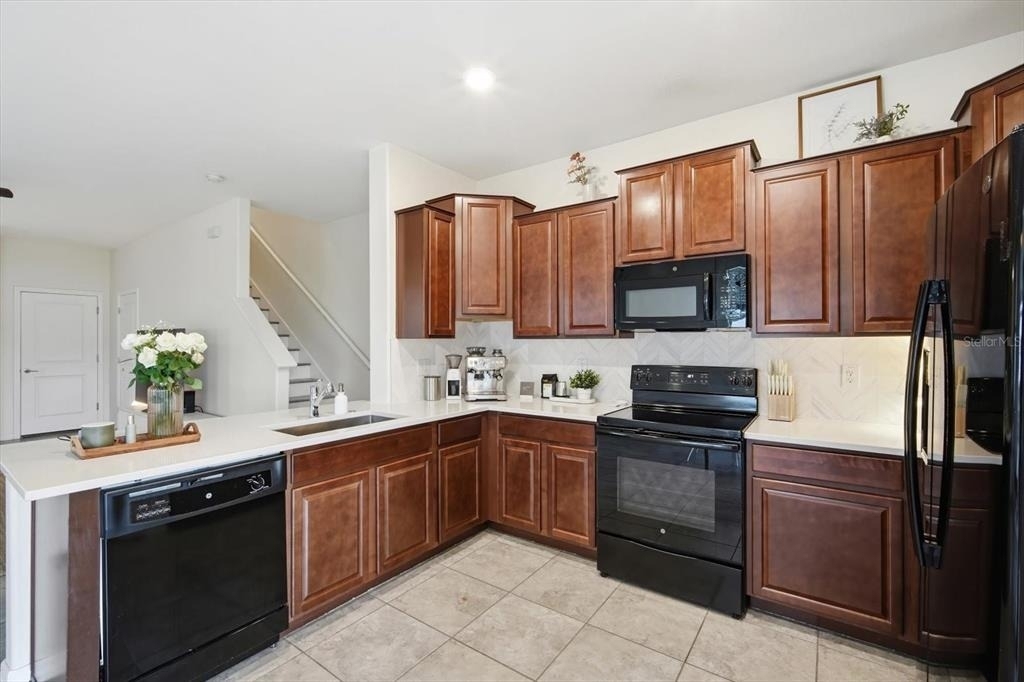7656 Ginger Lily Court - Photo 10